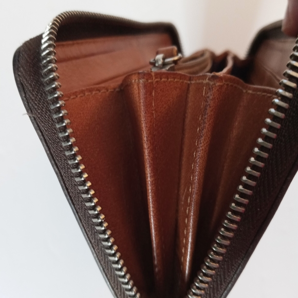 Coach Leather Full Zip Around Long Wallet - Dark Brown w/British Tan Interior - Picture 4 of 12